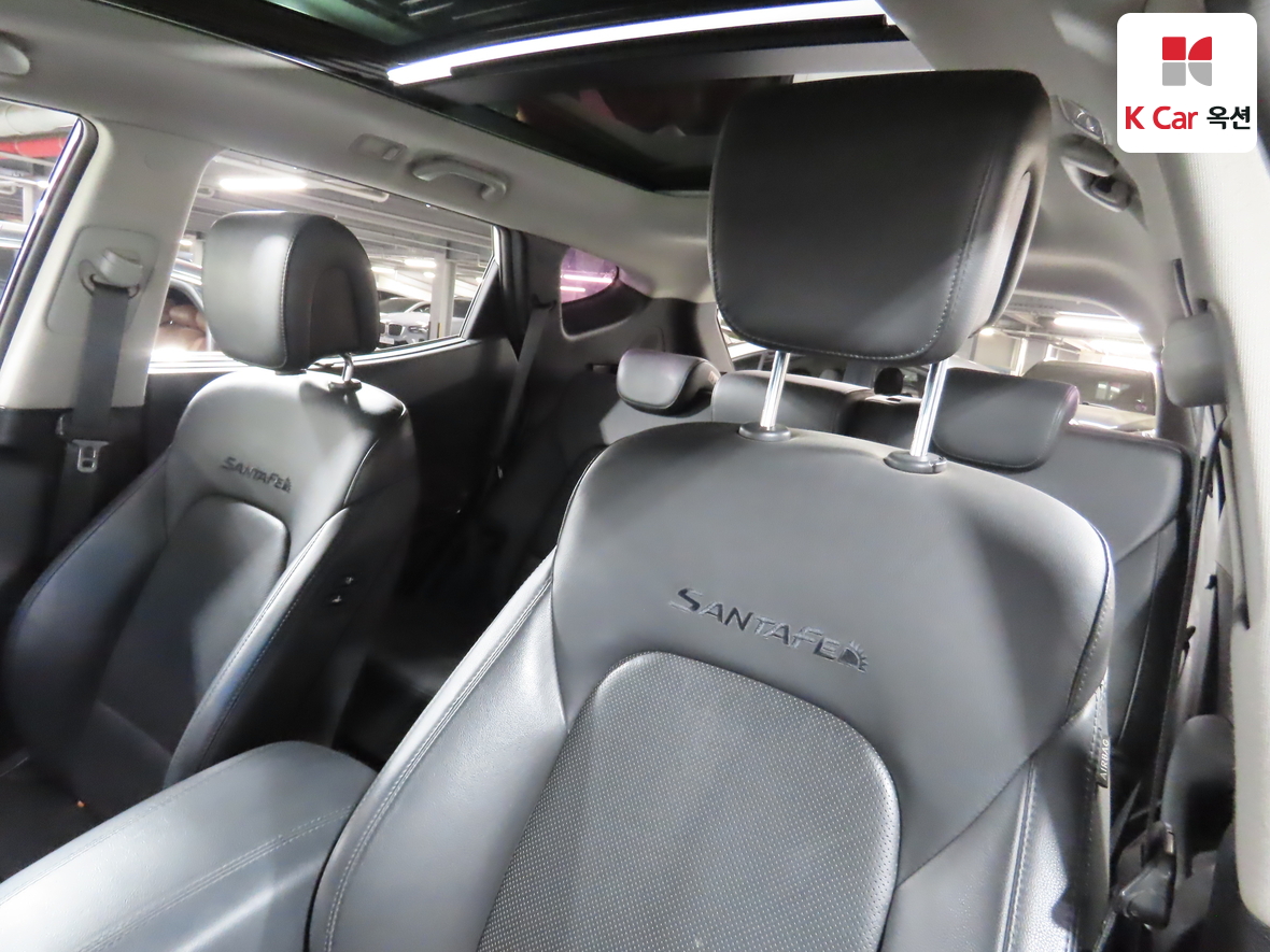 Hyundai Santa Fe 2016 - Image 19