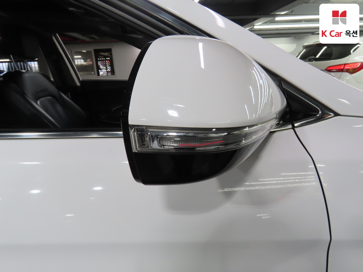 Hyundai Santa Fe 2016 - Image 38