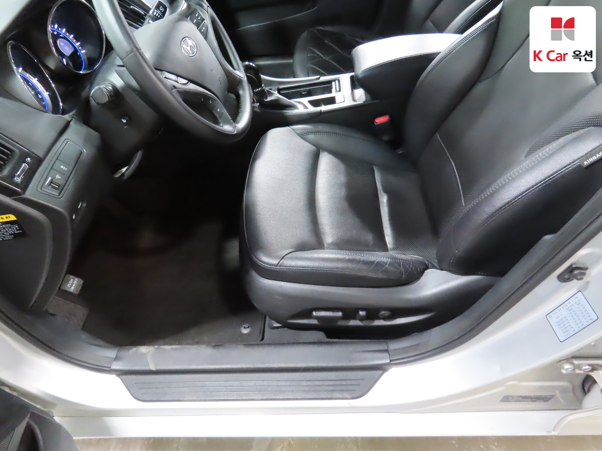 Hyundai Sonata 2014 - Image 18