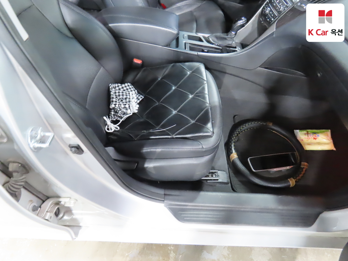 Hyundai Sonata 2014 - Image 29