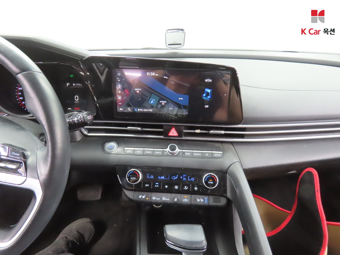 Hyundai Elantra - 6