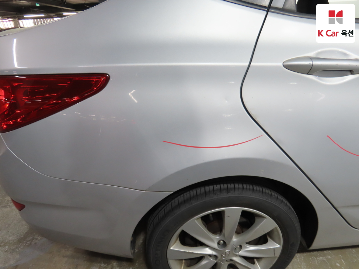 Hyundai Accent 2013 - Image 40