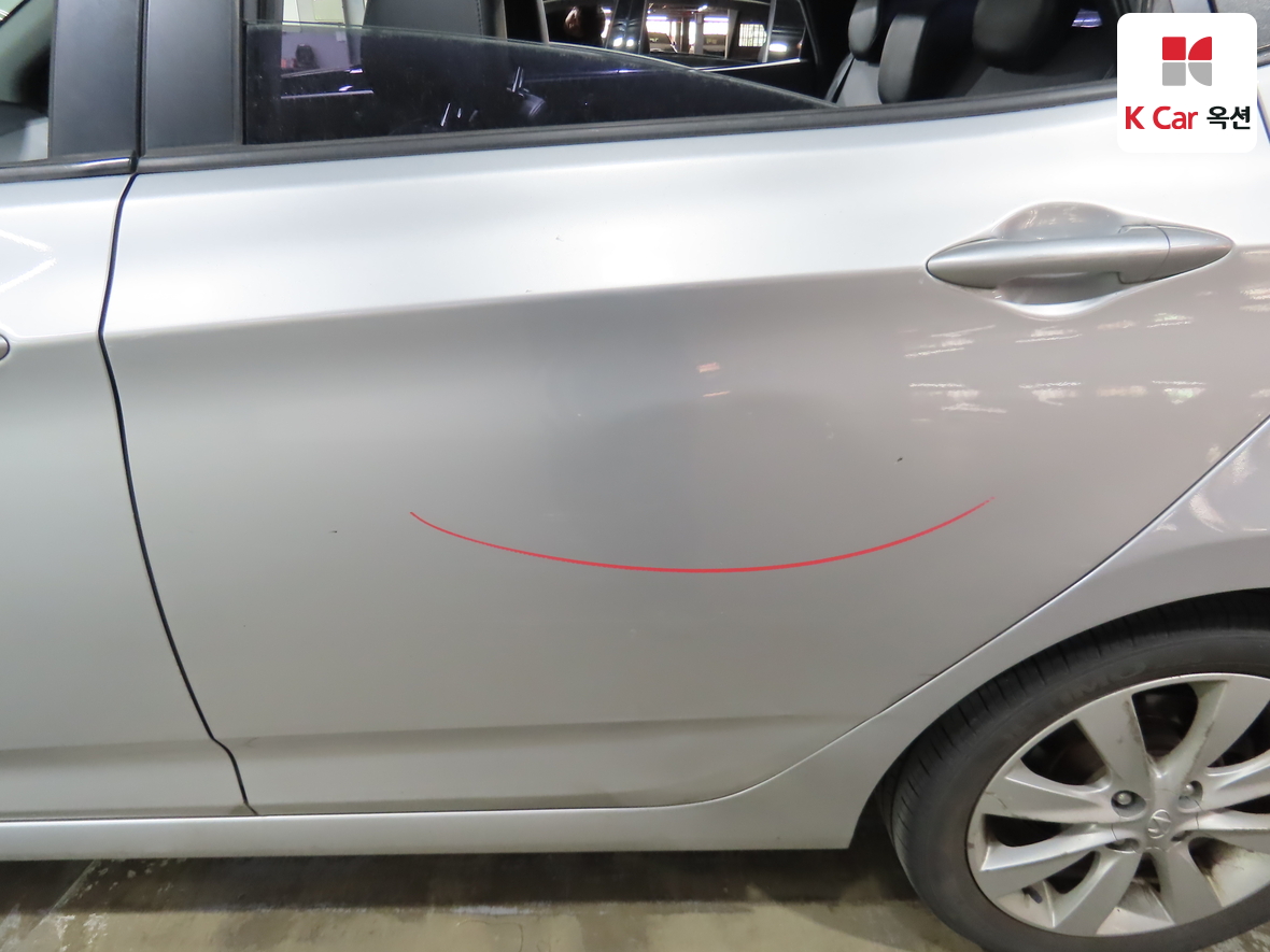 Hyundai Accent 2013 - Image 39