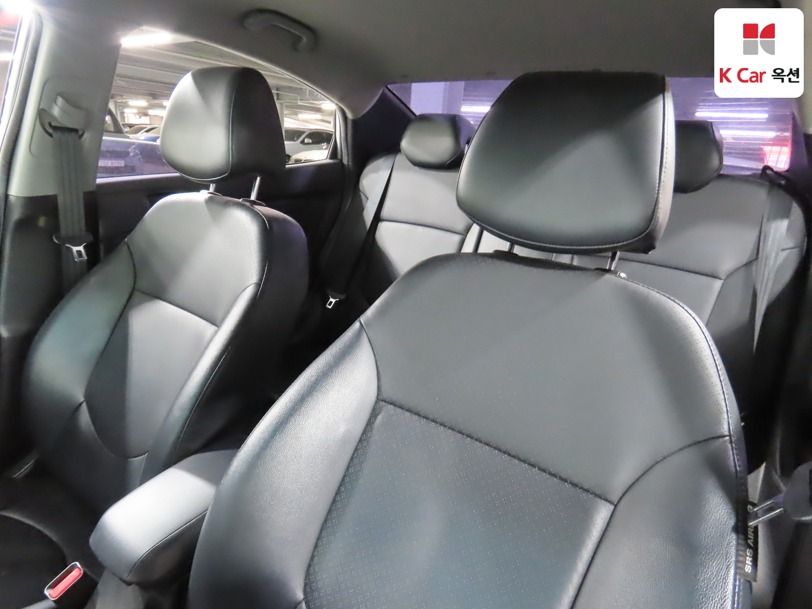 Hyundai Accent 2013 - Image 19