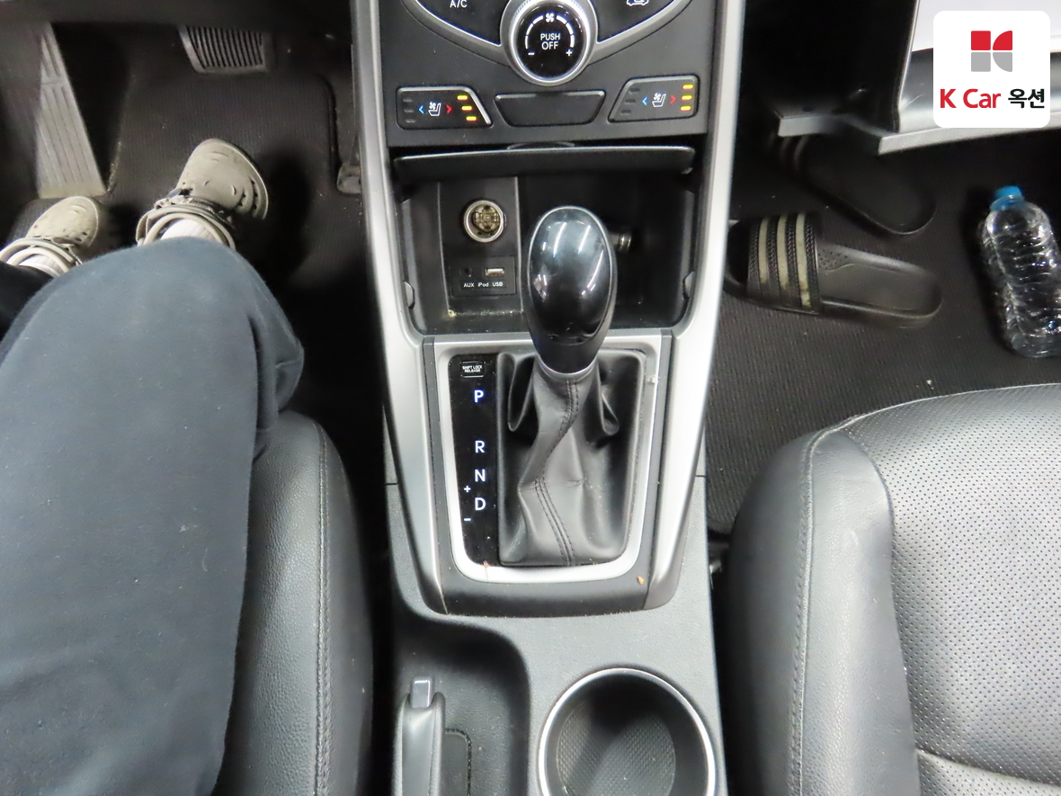 Hyundai Elantra 2014 - Image 17