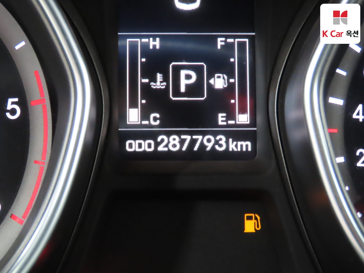 Hyundai Elantra 2014 - Image 4