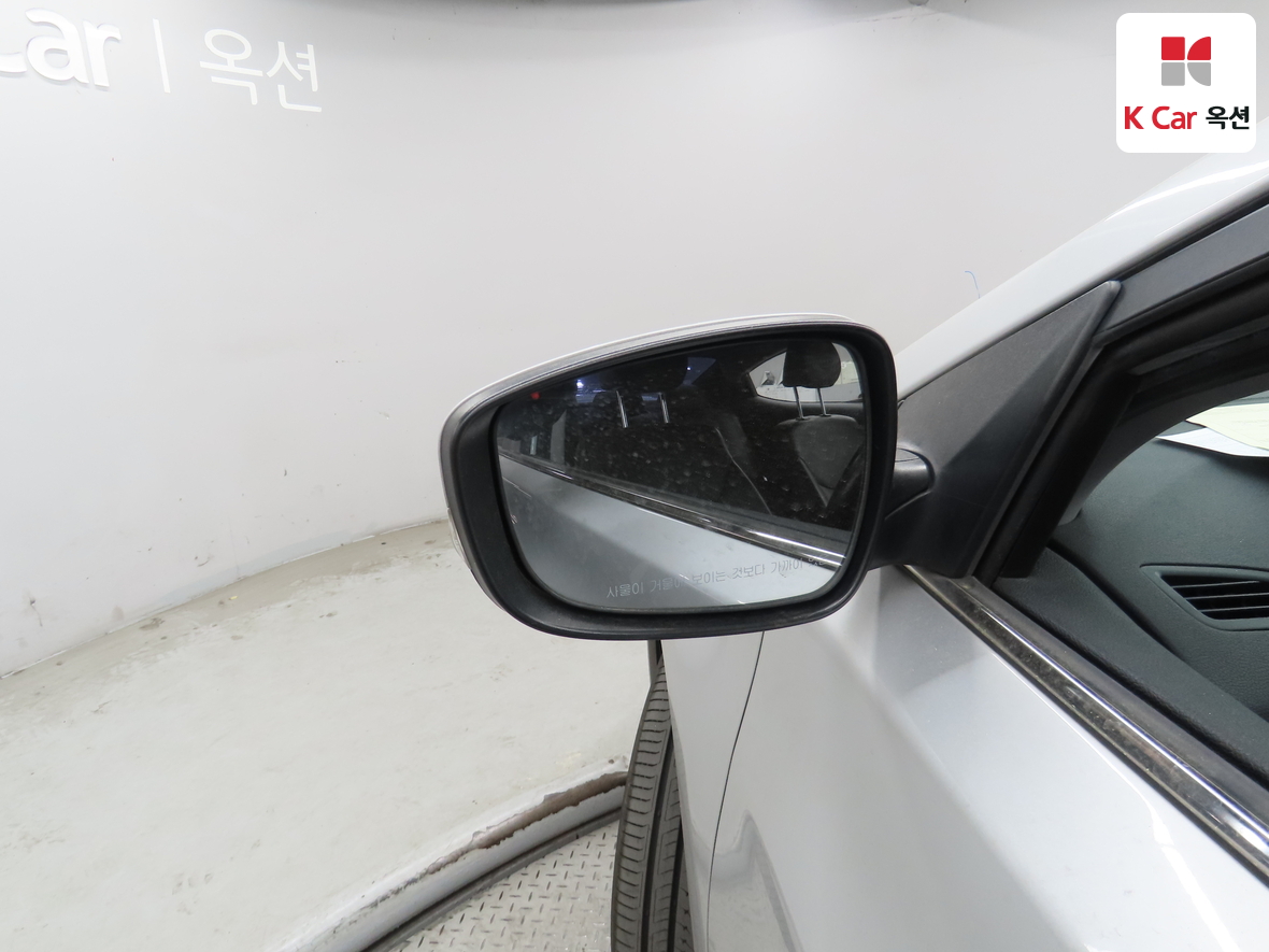 Hyundai Elantra 2014 - Image 22