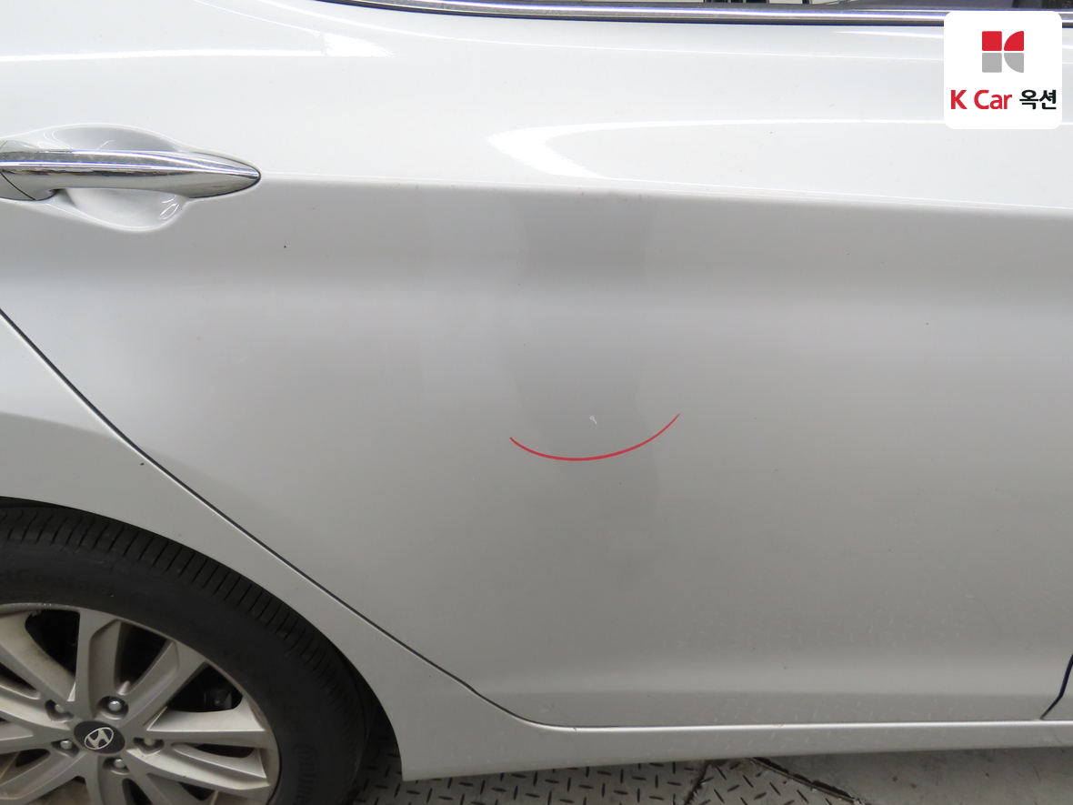 Hyundai Elantra 2014 - Image 39