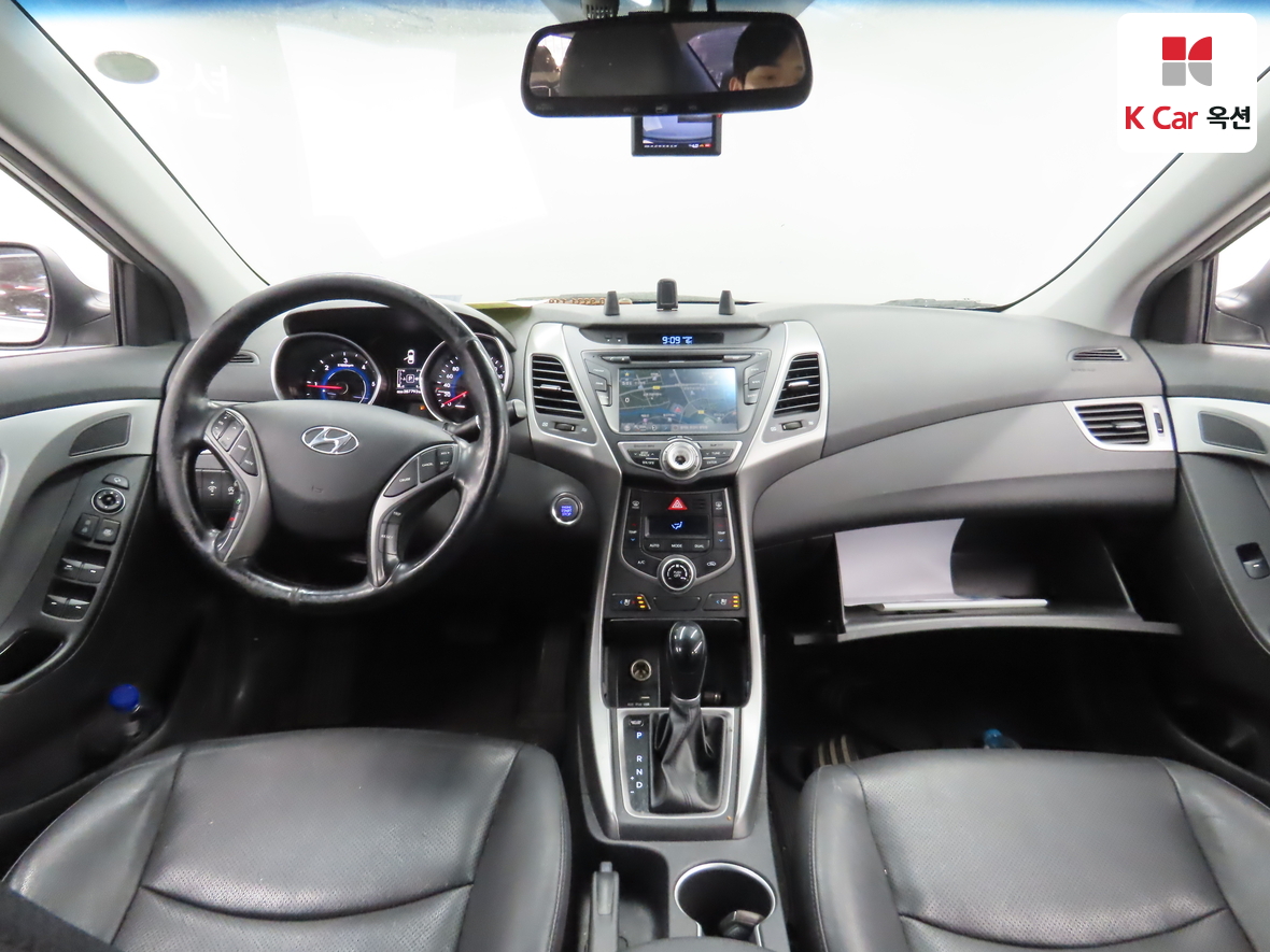 Hyundai Elantra 2014 - Image 3