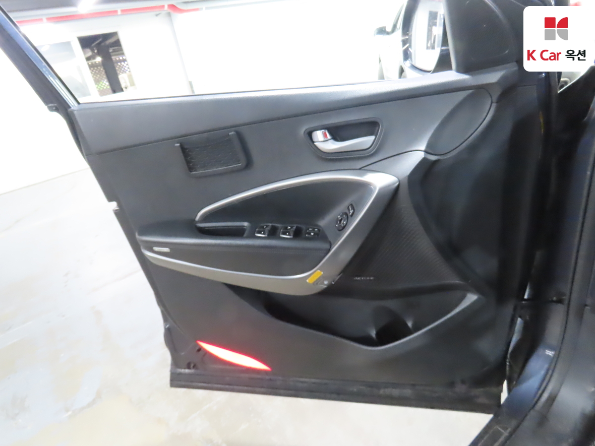 Hyundai Santa Fe - 8