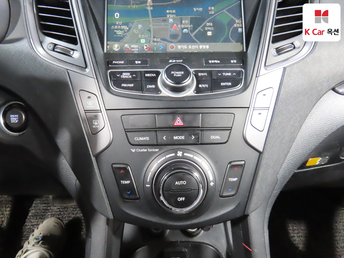 Hyundai Santa Fe - 16