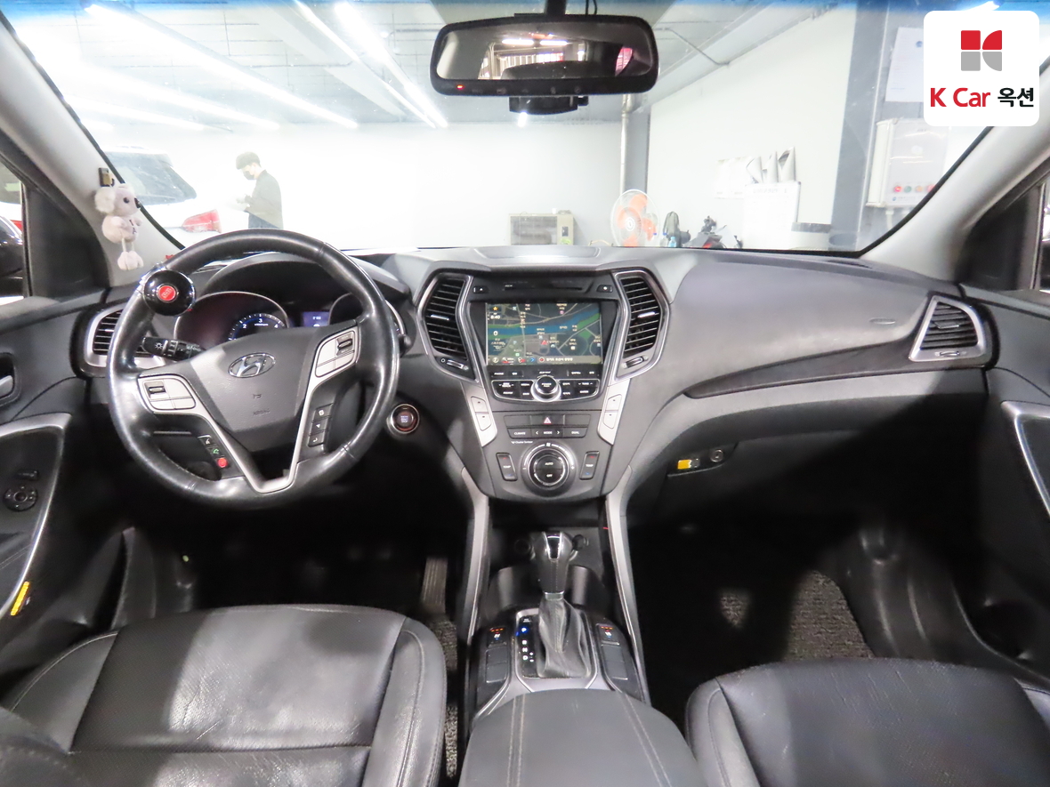 Hyundai Santa Fe - 3