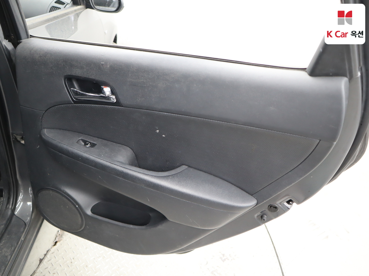 Hyundai i30 2009 - Image 32