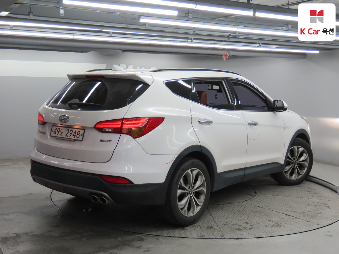 Hyundai Santa Fe - 2