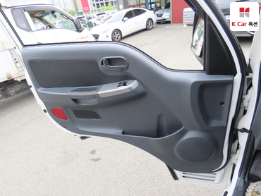 2025 - kia bongo iii