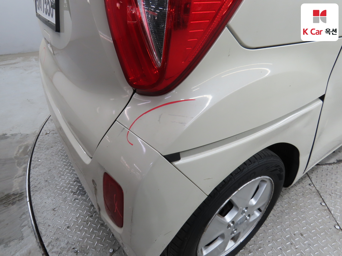 Kia Ray - 42