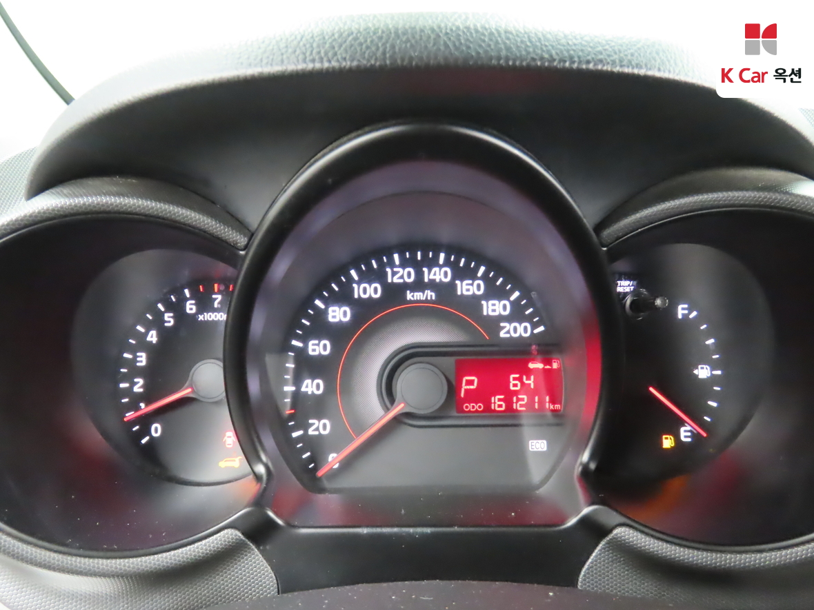Kia Ray - 5