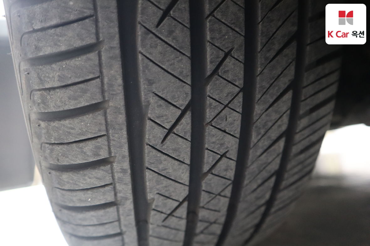 Kia K8 - 31