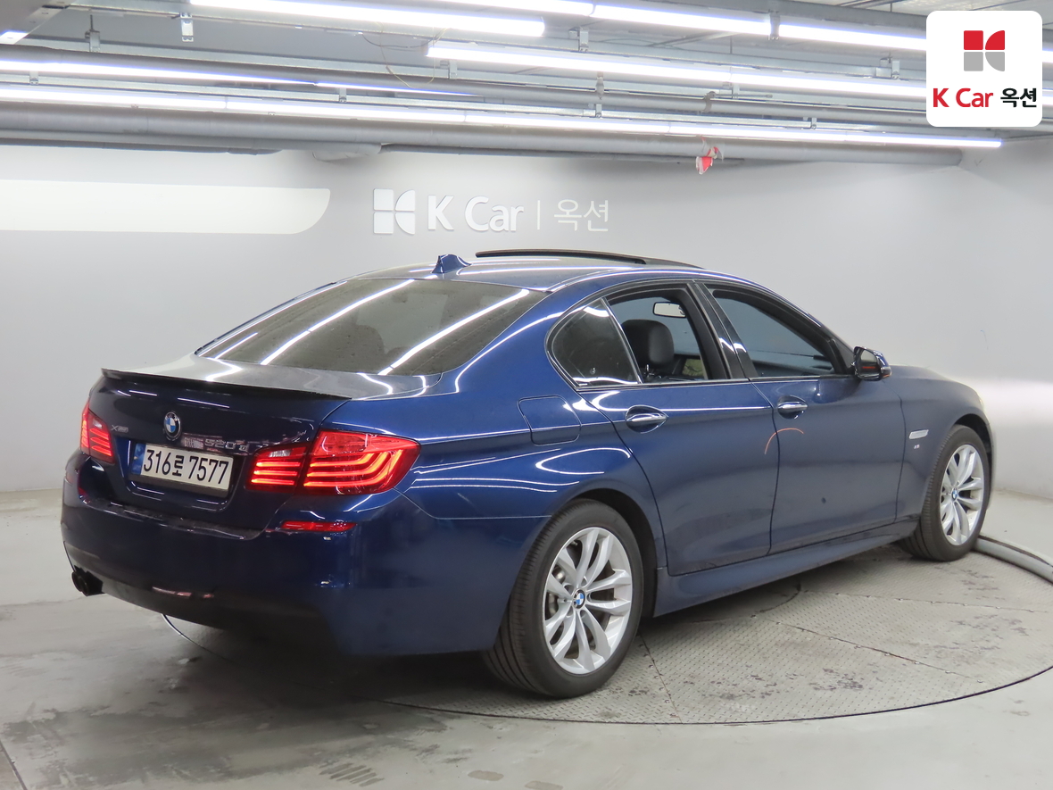 BMW 5 Series - 2