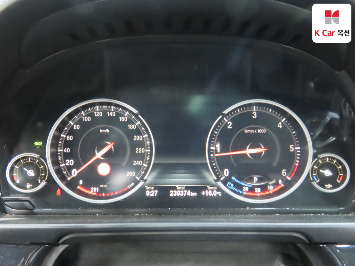 BMW 5 Series - 5