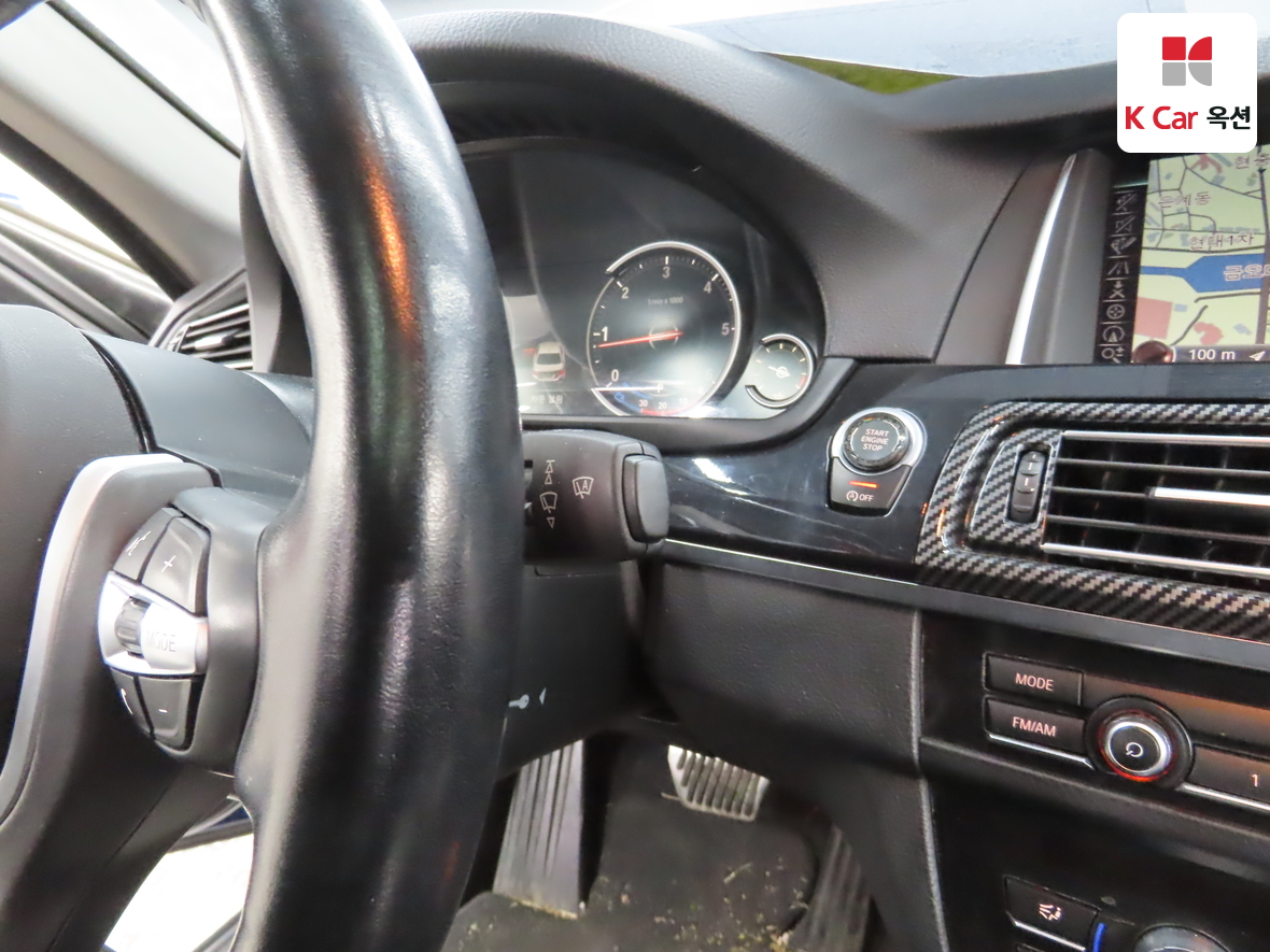 BMW 5 Series - 11