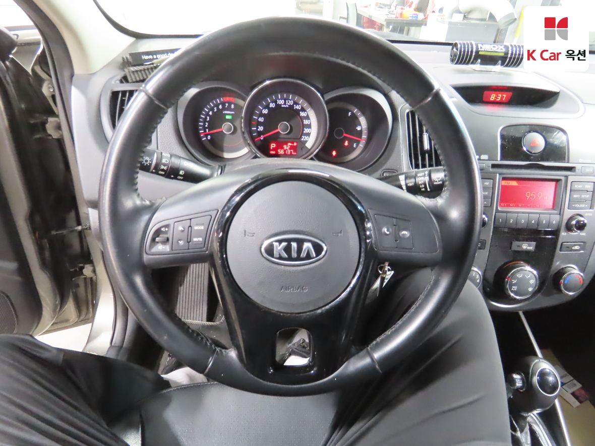 Kia Forte 2013 - Image 10