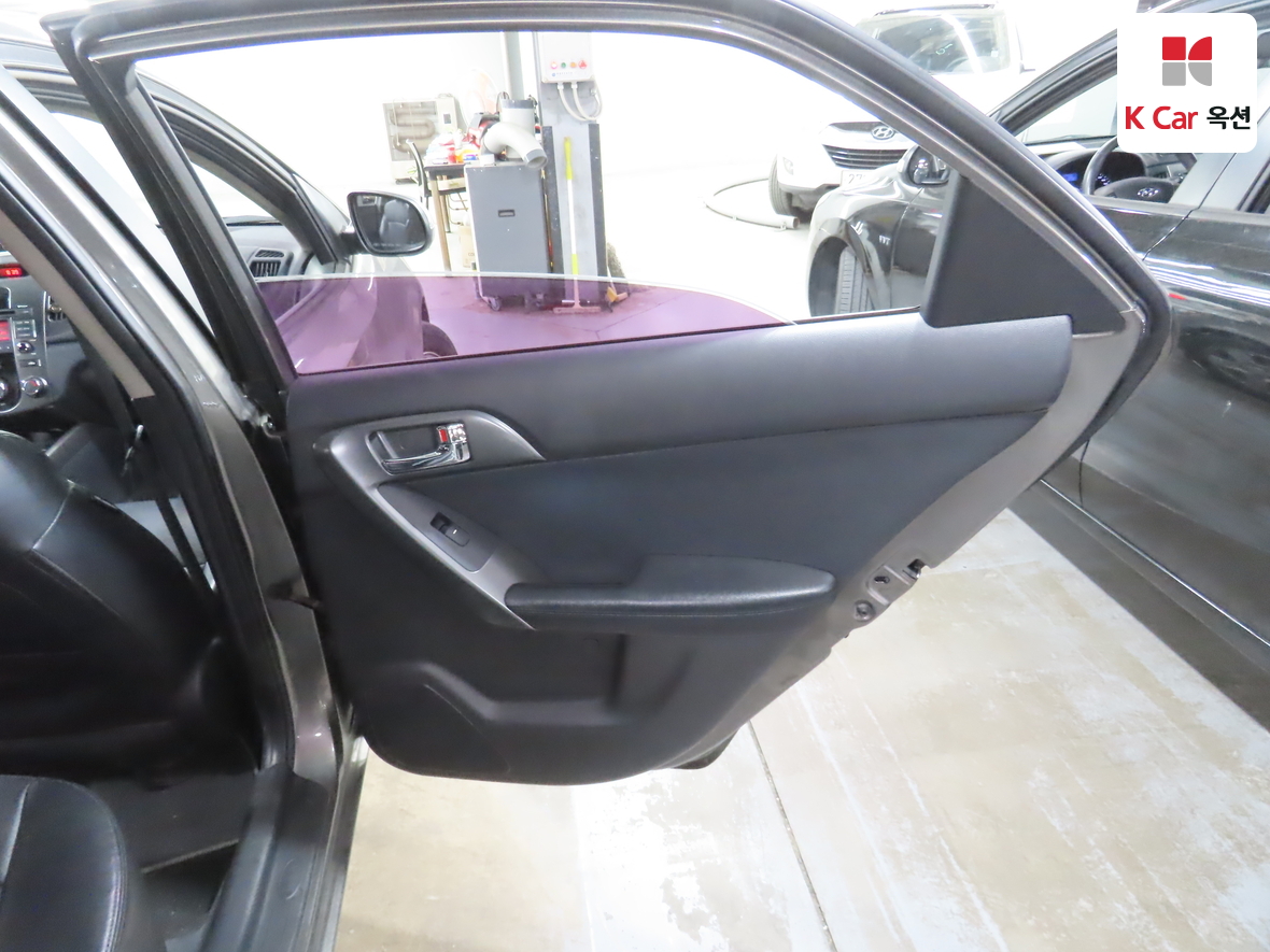 Kia Forte 2013 - Image 26