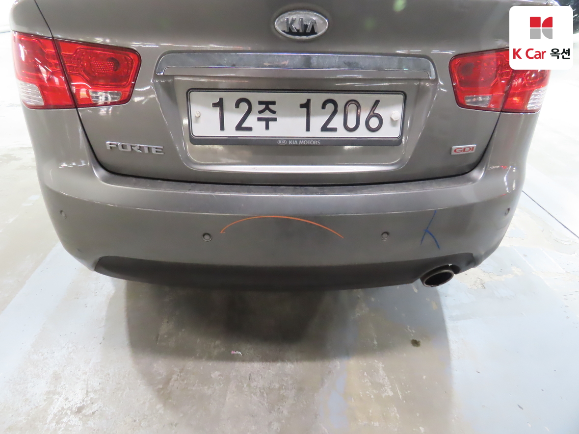 Kia Forte 2013 - Image 38