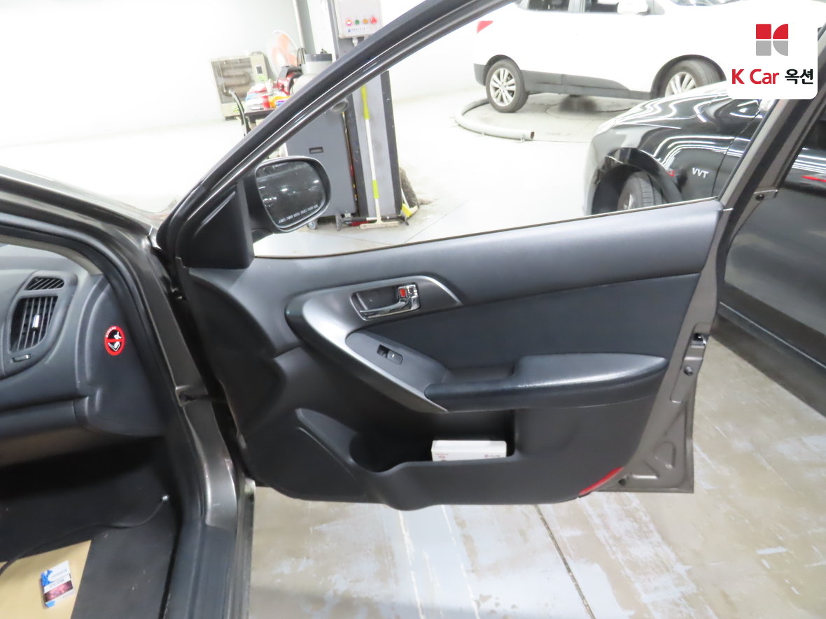 Kia Forte 2013 - Image 28