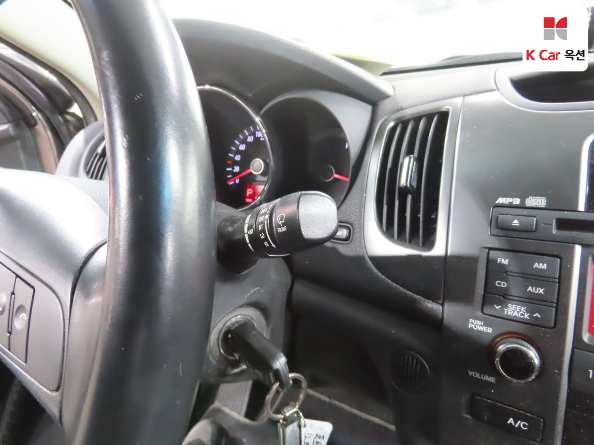 Kia Forte 2013 - Image 11