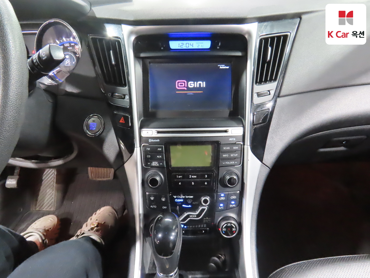 Hyundai Sonata 2012 - Image 6
