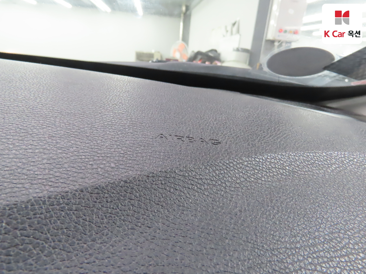 Hyundai Sonata 2012 - Image 30