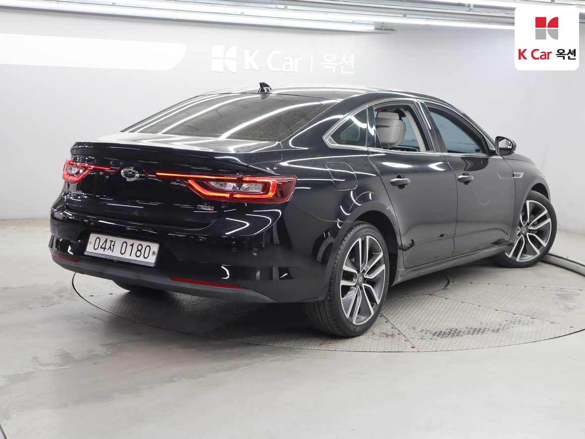 Renault Samsung SM6 2016 - Image 2