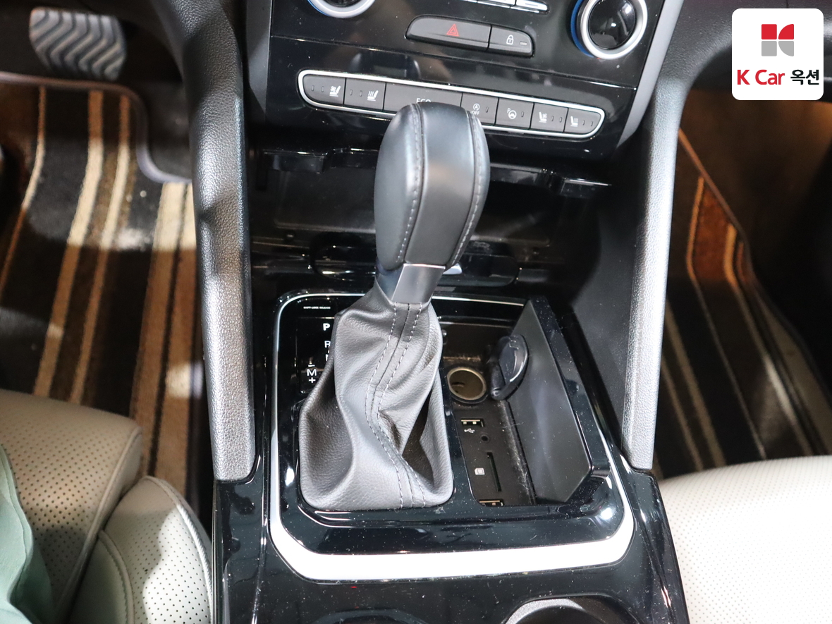 Renault Samsung SM6 2016 - Image 16