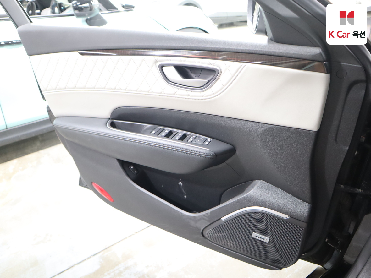 Renault Samsung SM6 2016 - Image 8