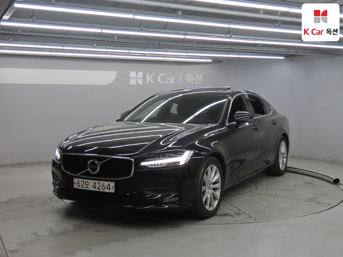 Volvo Volvo - 1