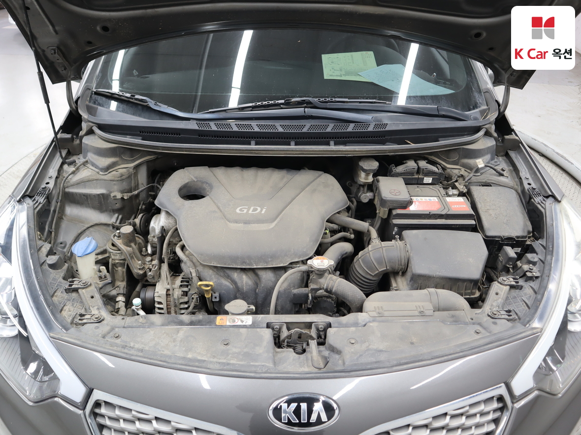 Kia K3 2013 - Image 32