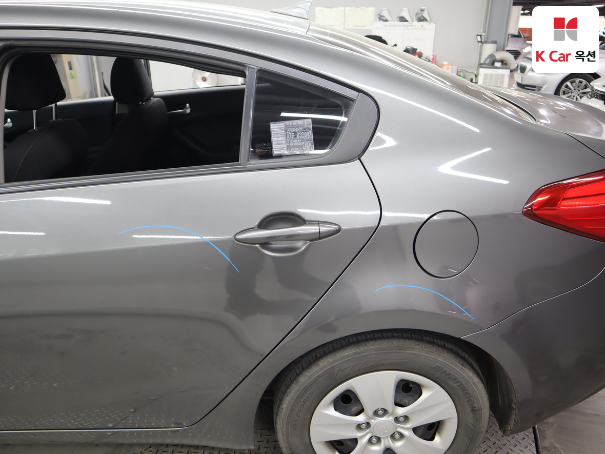 Kia K3 2013 - Image 37