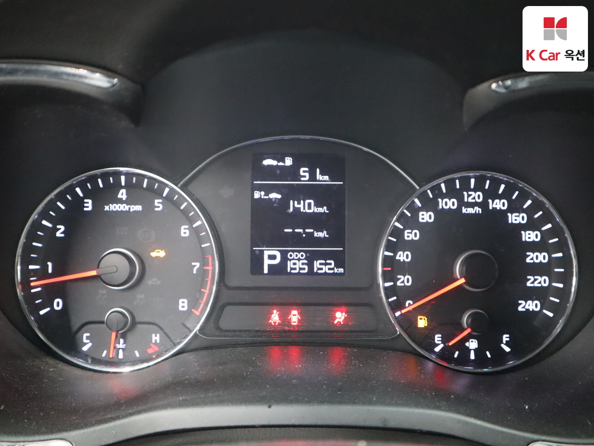 Kia K3 2013 - Image 5