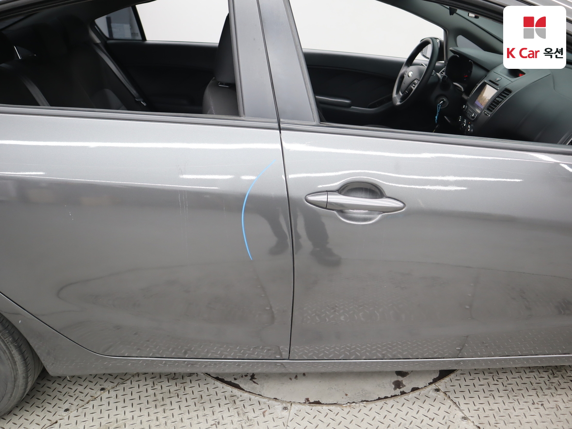Kia K3 2013 - Image 39