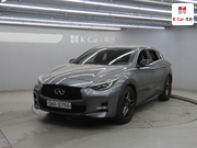INFINITI Q30