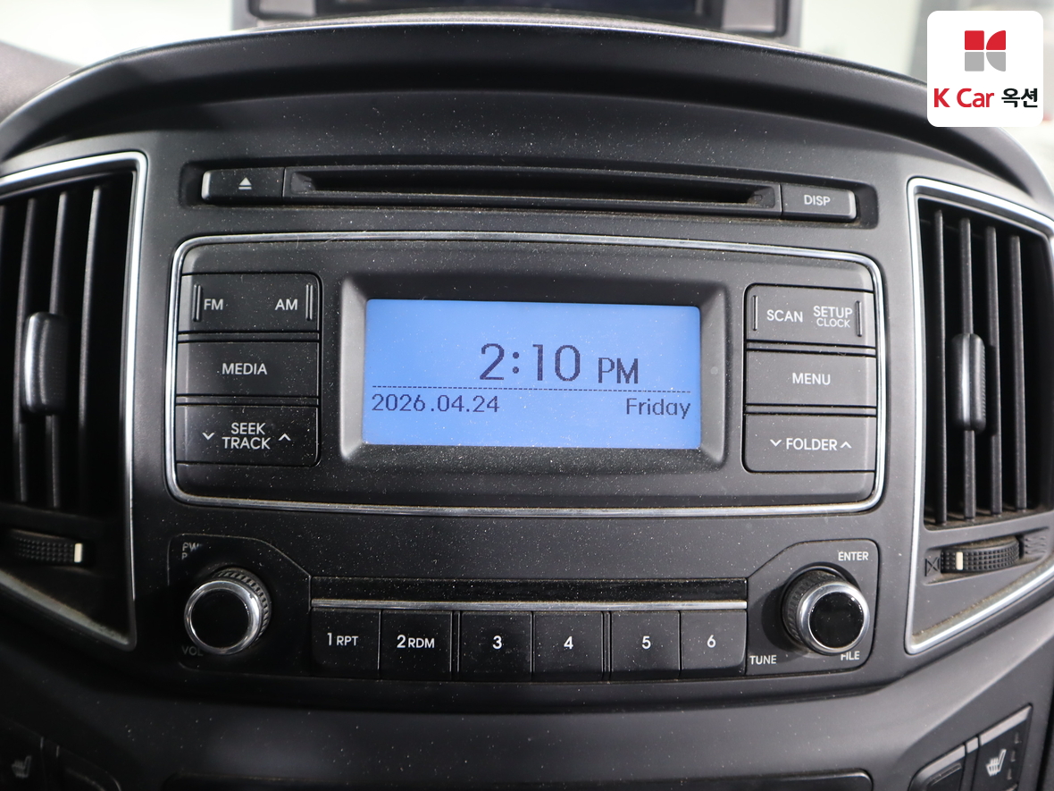 Hyundai Grand Starex - 15