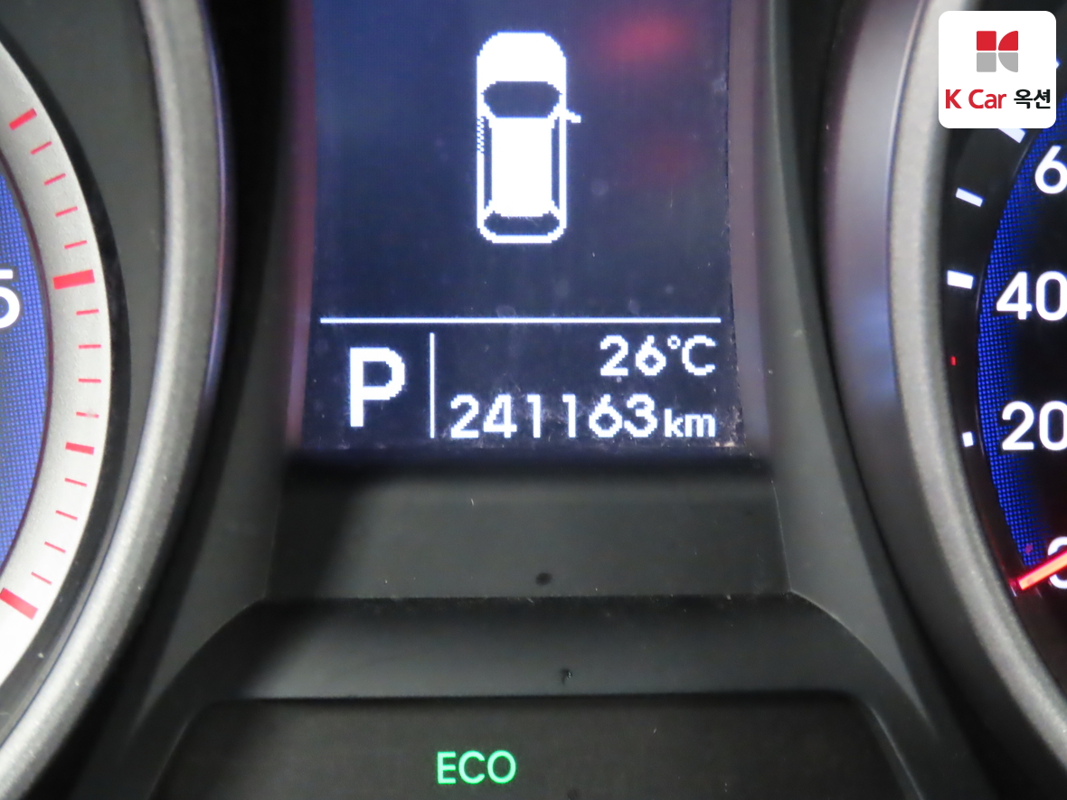 Hyundai Santa Fe - 4