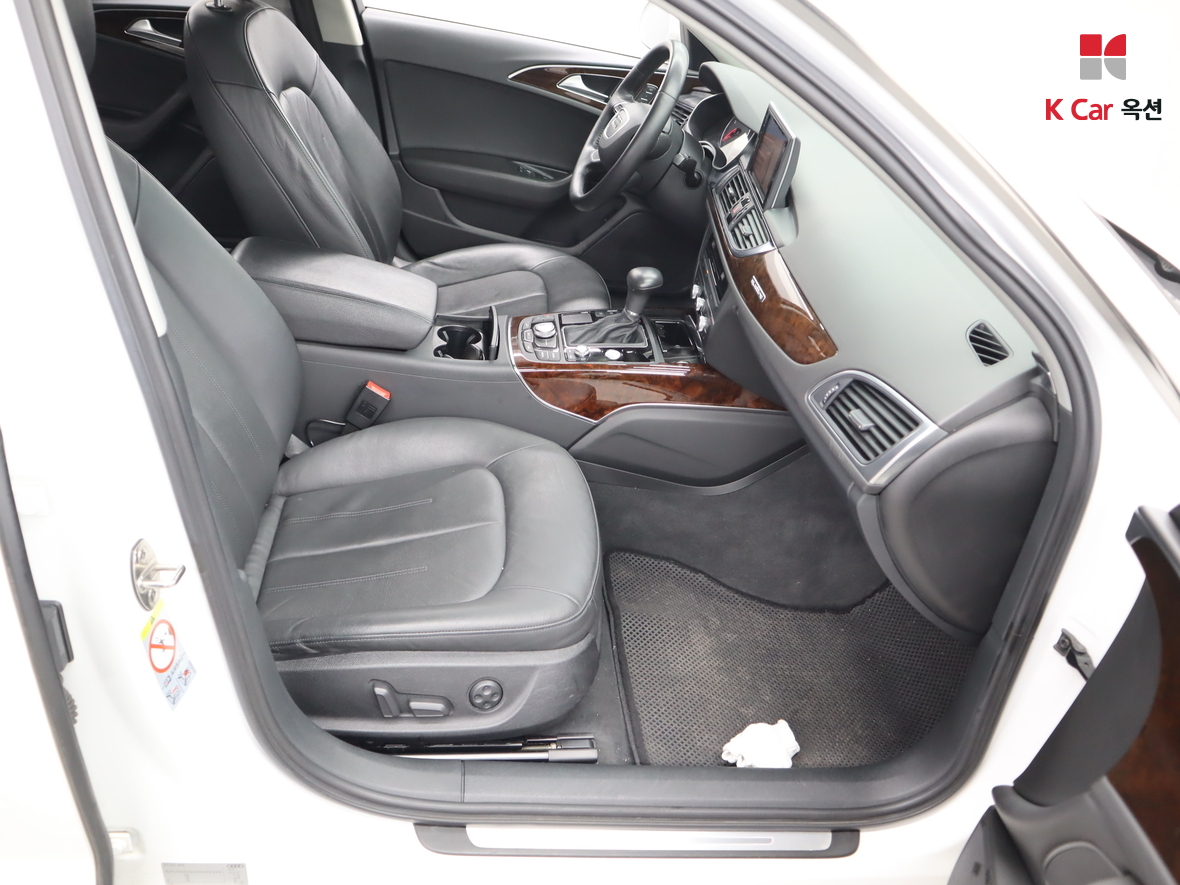 Audi A6 - 32