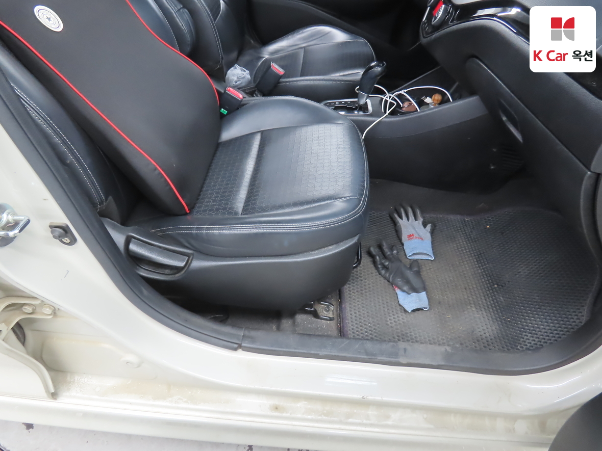 Kia Morning 2016 - Image 30