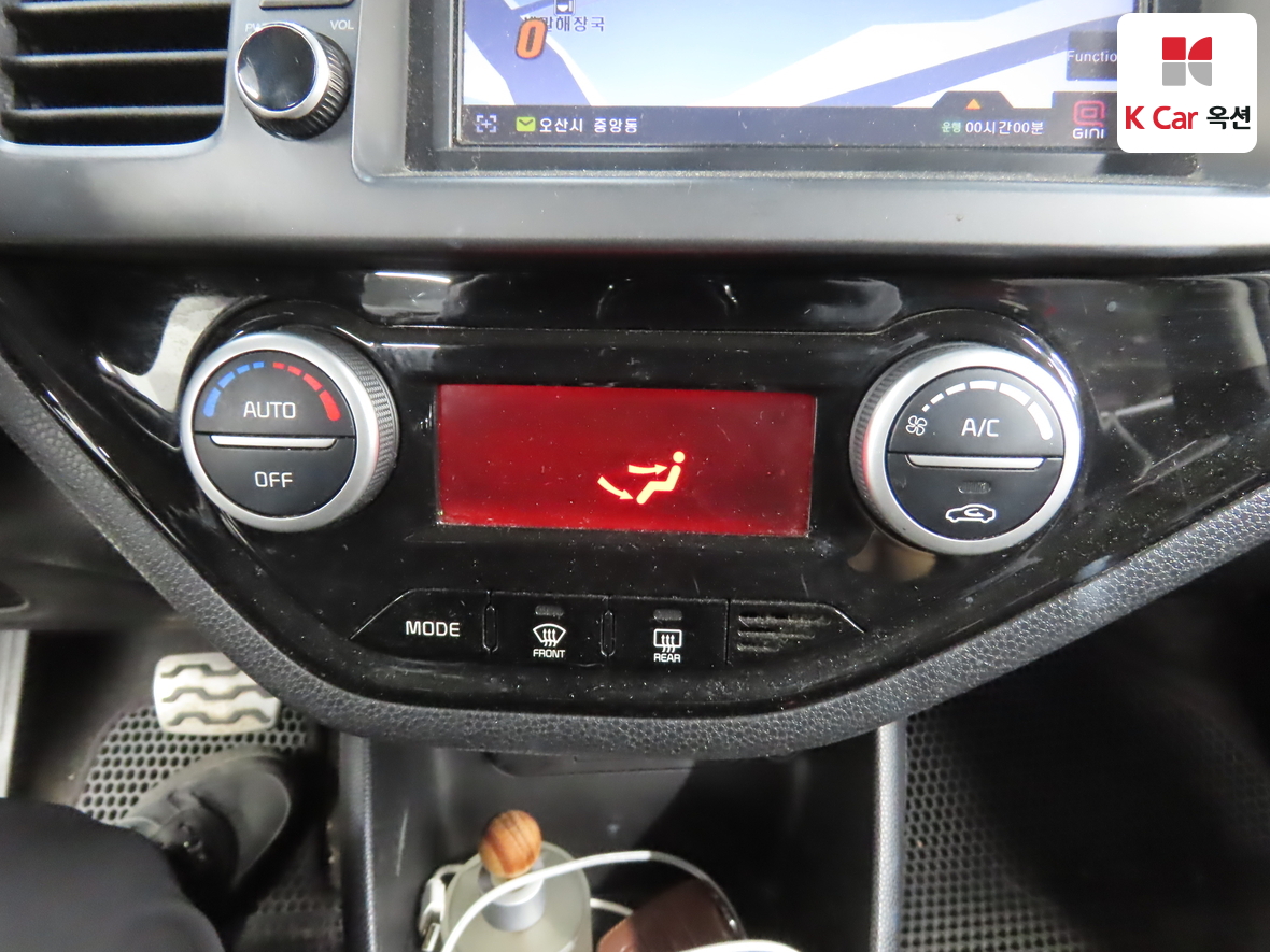 Kia Morning 2016 - Image 15