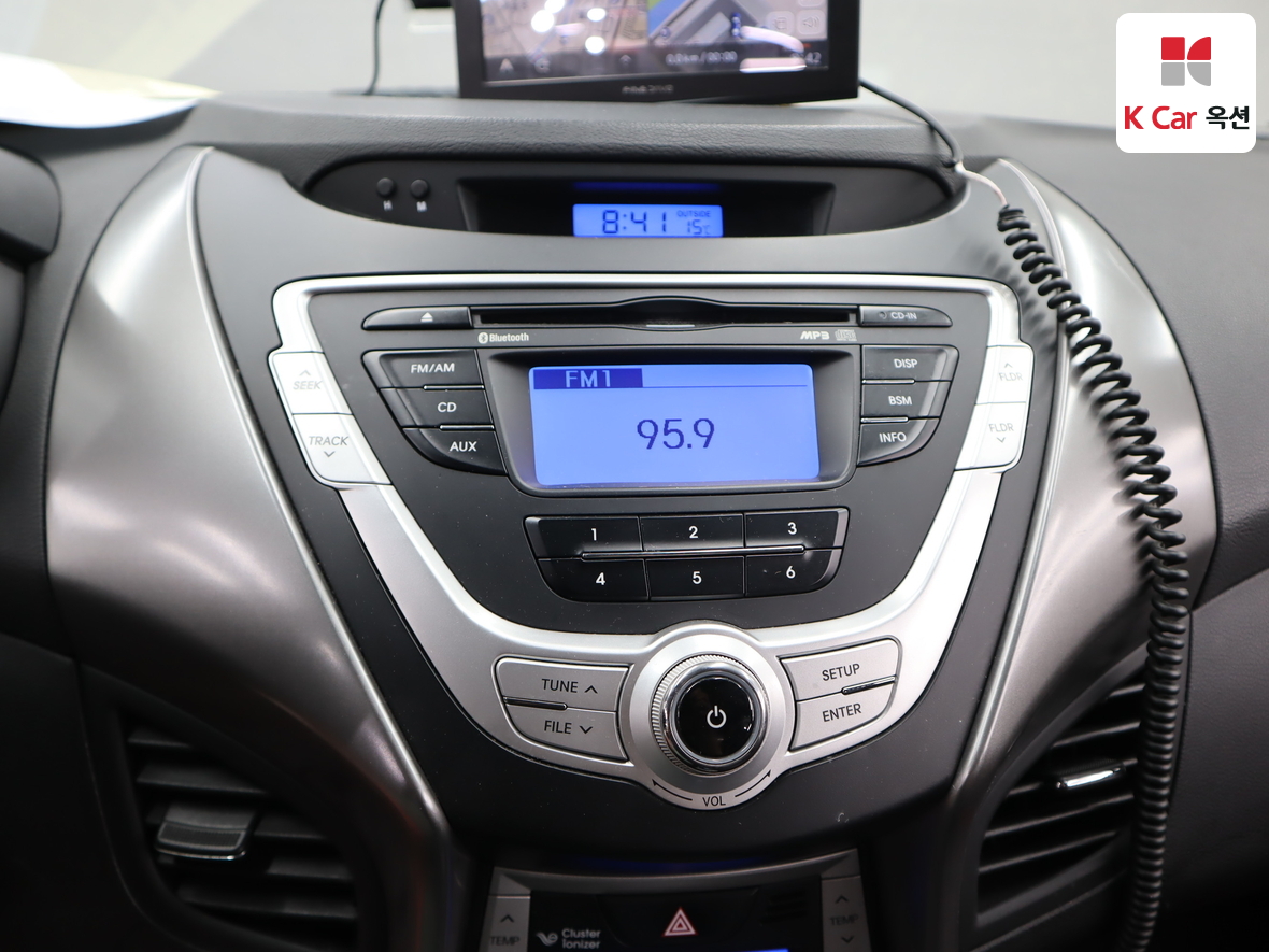 Hyundai Elantra 2012 - Image 15