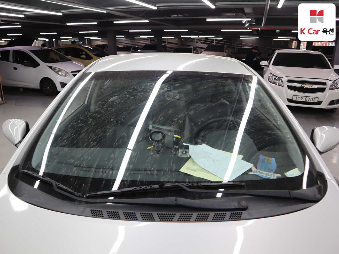 Hyundai Elantra 2012 - Image 37