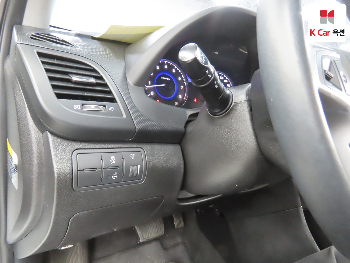 Hyundai Accent 2017 - Image 9