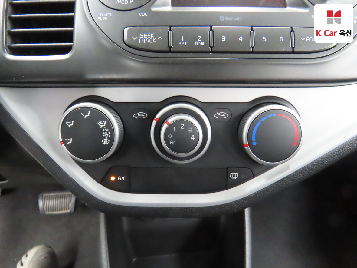 Kia Morning 2016 - Image 15